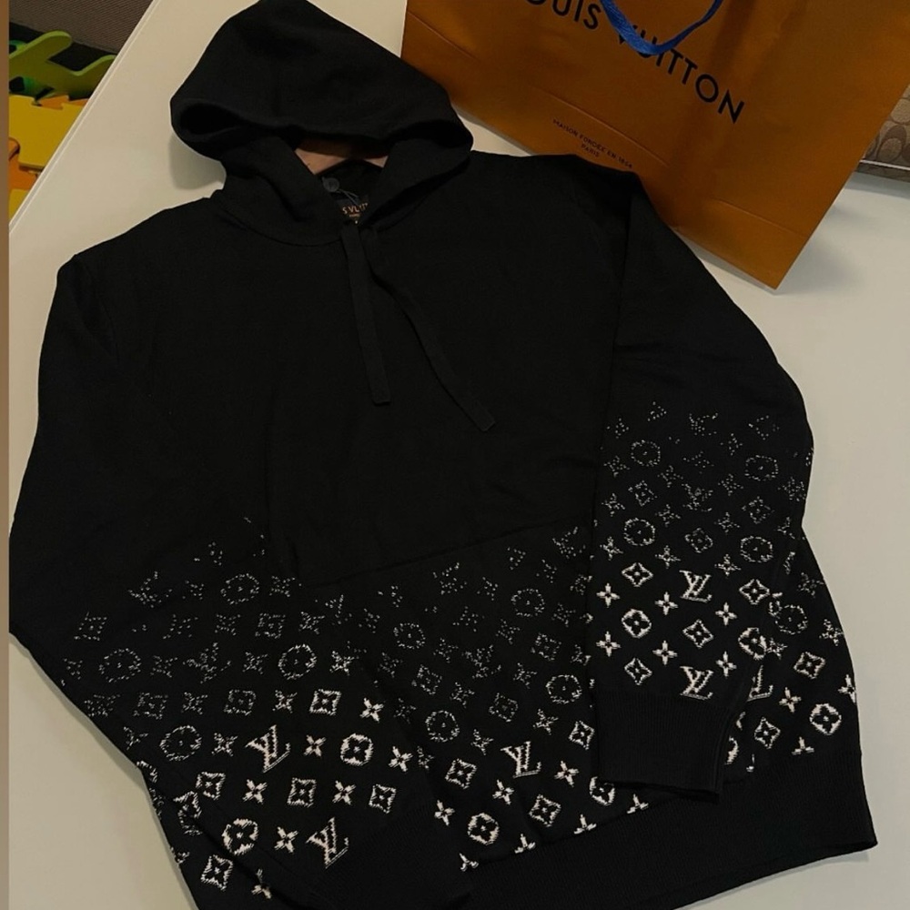 Brand new Lv hoodie